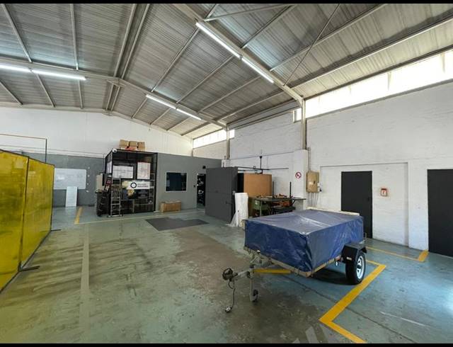 INDUSTRIAL PROPERTY TO RENT IN HENNOPSPARK
